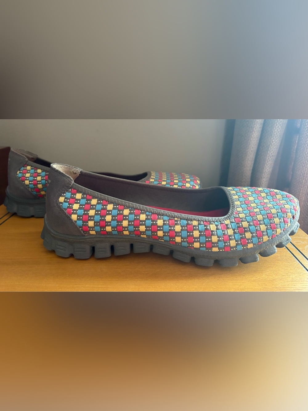 Skechers Flex Memory Foam Gray Multicolor Woven Slip-On Flats